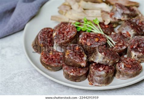 Sundae Korean Blood Sausage Pork Intestines Stock Photo 2244291959 ...