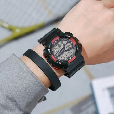 Multi Functional Sports Watch Male Electronic Watch Junior High School