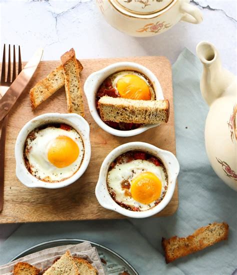 Kommetje Met Ui Paprika En Een Spiegeleitje Recepten Healthy