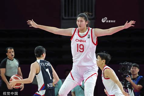 张子宇延续统治表现 中国u18女篮晋级决赛 女篮 U18 中国 新浪新闻