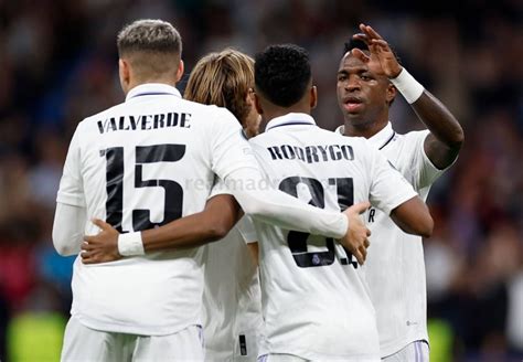 Champions League Real Madrid Goleia O Celtic Gols De Rodrygo E