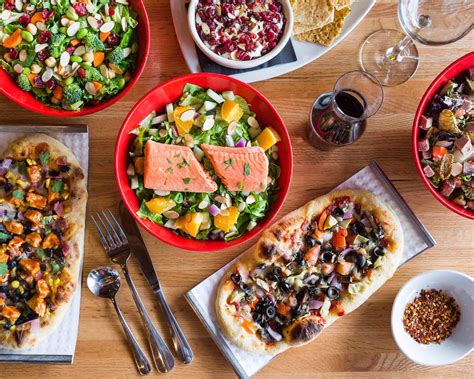 Order Crushed Red (Kirkwood) - Menu & Prices - Saint Louis Delivery