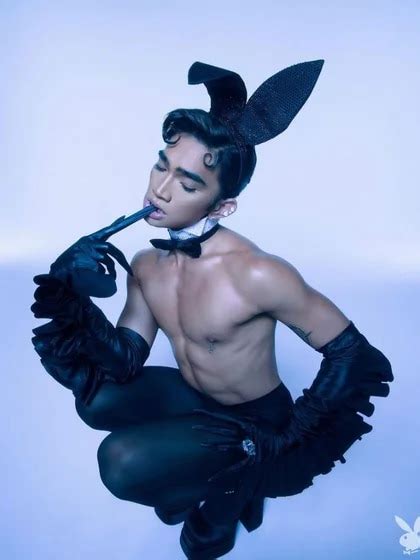 Bretman Rock El Primer Hombre Gay En Posar Con El Traje De Conejito En La Portada De Playboy