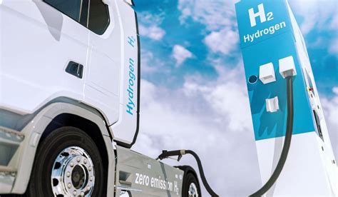 Truck Companies Are Shifting to Hydrogen Fuel for Long-Haul Trips ...