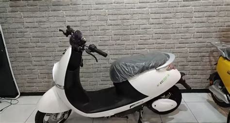 Mungil Dan Klasik Motor Listrik Ecgo Hadir Di Indonesia Berikut