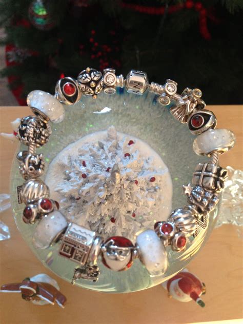 Pandora Christmas! 🎄 | Pandora christmas charms, Pandora christmas, Christmas charms