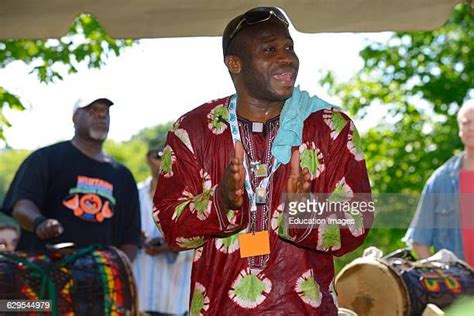 African Drum Circle Photos and Premium High Res Pictures - Getty Images