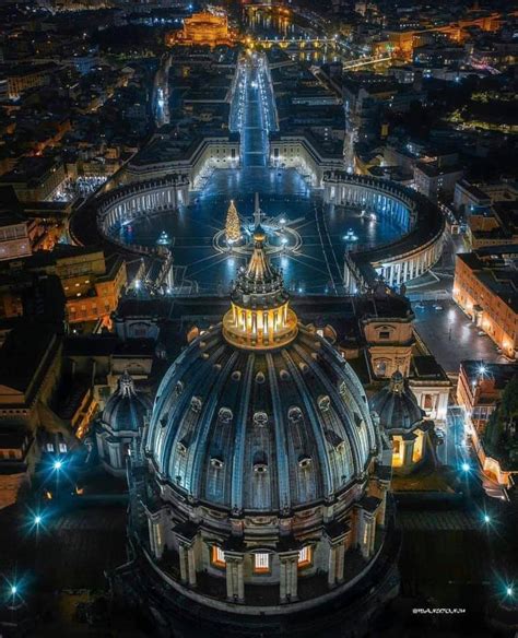 In Rome In Love In Bike Piazza Basilica Di San Pietro Storia E