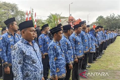 Ini Besaran Gaji Pns Yang Baru Saja Disahkan Jokowi Resmi Naik