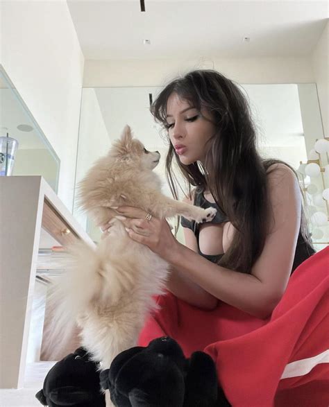 The size of them… : r/SSSniperWolf_Pics