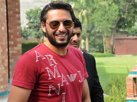 Former Pakistan Captain Shahid Afridi May Join Politics To Serve People