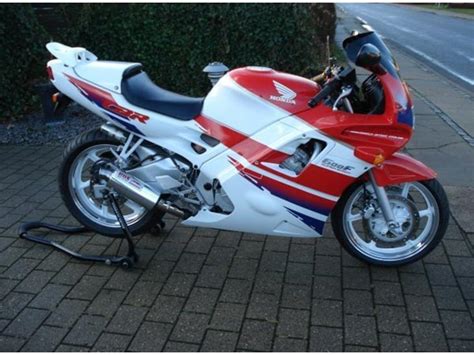 Honda Cbr 600 Pc25