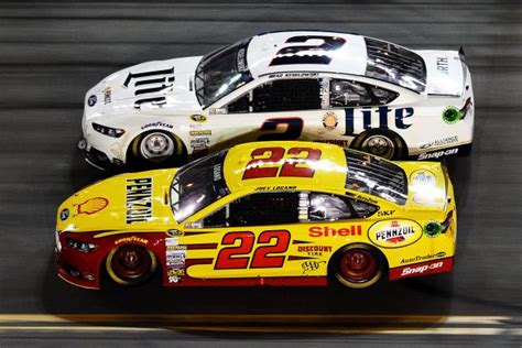 Ford racing teams in nascar