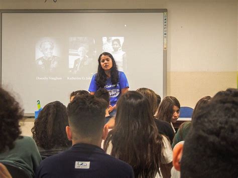 Colégio Dom Quintino Rua Cecil Salgado Quintino Cunha Fortaleza Ce