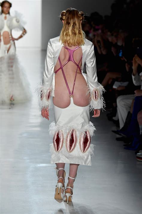 El Empoderamiento De La Vagina En Las Pasarelas Del Nyfw Infobae