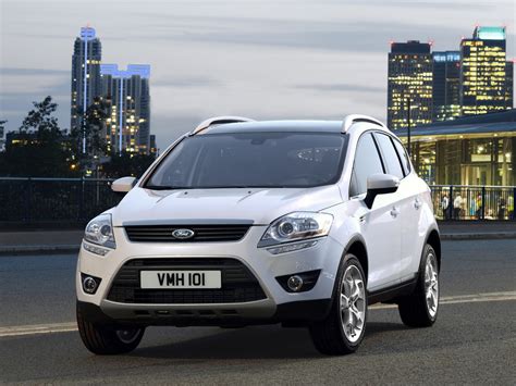 Car in pictures – car photo gallery » Ford Kuga Titanium S 2011 Photo 08