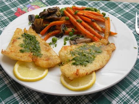 Sole Fish with Meunière Sauce - Kopiaste..to Greek Hospitality