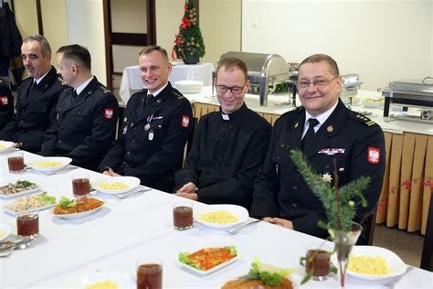 Spotkanie Wigilijne W Centralnej Szkole Psp W Cz Stochowie Centralna