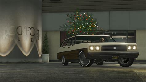 Regina Christmas Car [Add-On/Replace] - GTA5-Mods.com