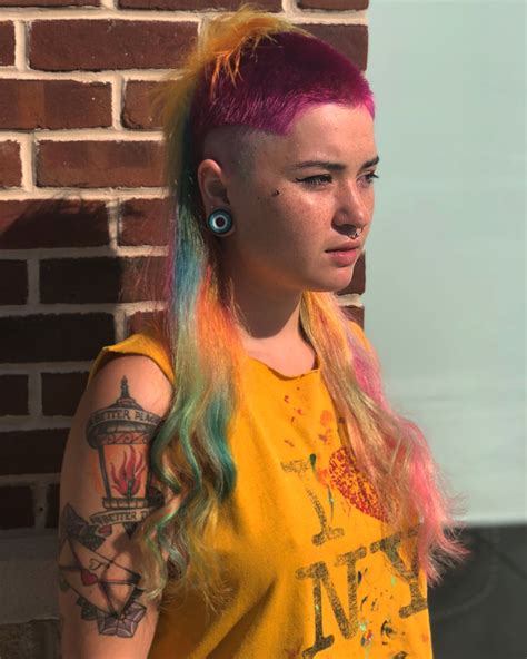 Girl With Modern Mullet Rainbow Hair Rainbow Mullet Shaved Sides Hair Styles Modern