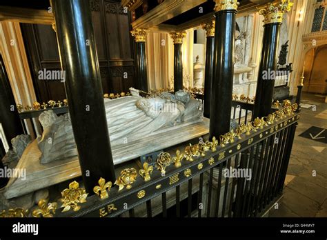 Westminster Abbey Queen Elizabeth Tomb