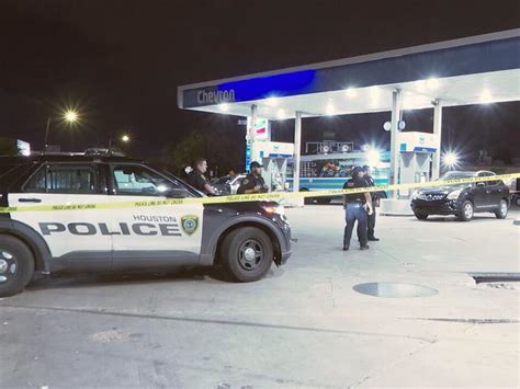 Hpd Teens Ages 14 And 16 Charged With Killing Gas Station Clerk