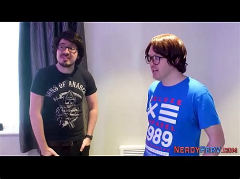 British Amateur Sucks Leeds Nerds Dicks XVIDEOS