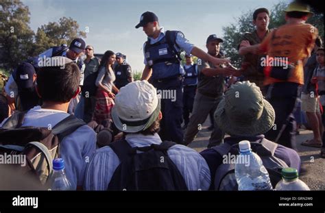 Disengagement gaza 2005 hi-res stock photography and images - Alamy