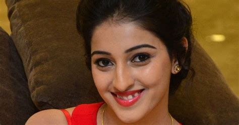 Actress Fantacy Mouryani Hot Sexy Legs