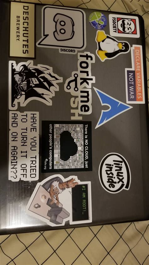 I heard that we were doing laptop stickers? : r/linuxmasterrace