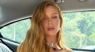 Marina Ruy Barbosa causa alvoroço na web ao apostar em look ousado para