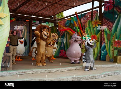 Madagascar live show at Chessington World of Adventures Surrey UK Stock Photo - Alamy