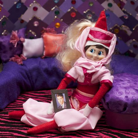 11 Classic And Modern Tv Show Scenes Starring Elf On The Shelf Huffpost