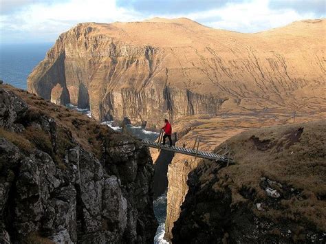 Asmundarstakkur Faroe Islands Dragons Edge Green Mountain Faroe