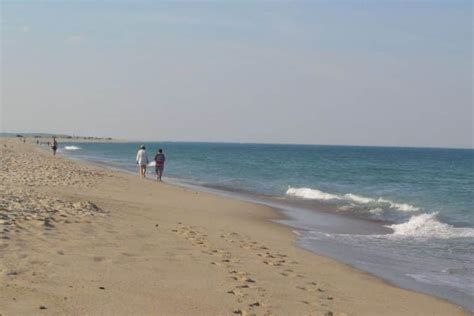 11 Best Beaches To Visit On The Coast Of Massachusetts