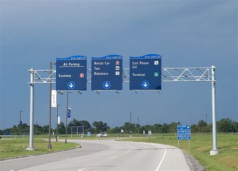 XNA National Airport Wayfinding Signage - CEI