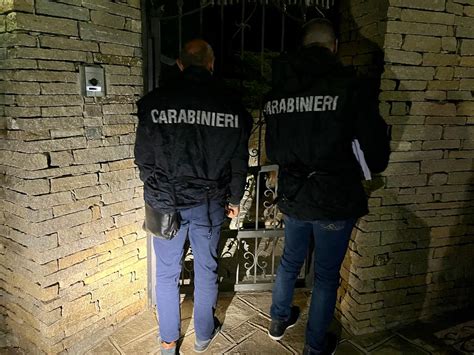 CAMORRA BLITZ CARABINIERI TRA CAMPANIA POTENZA E CATANZARO 14