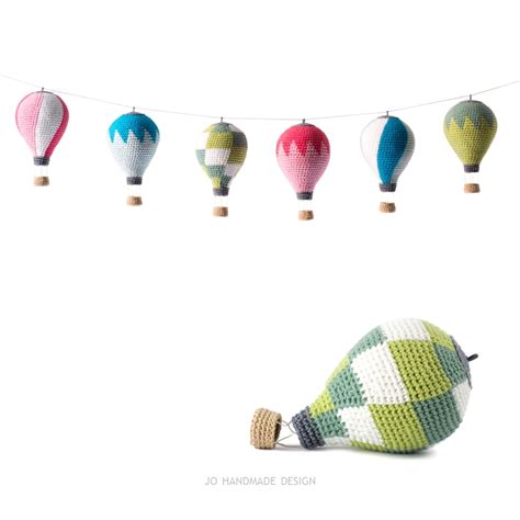 Hot Air Balloons With Basket And Clouds Amigurumi Pattern Amigurumi