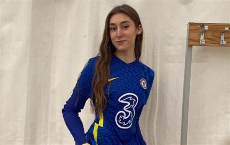 Tatiana Flores pone fin a los rumores de su fichaje por Tigres Jugaría