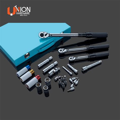 Alloy Steel Bit Socket Extension Bar Combo Full Size Torque Wrench Set