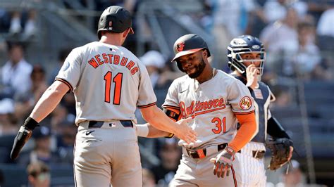 Orioles Rout Yankees 17 5 Set Mlb Record With Series Win