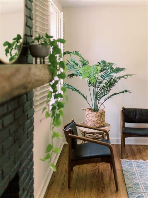 Modern Nashville Cottage Renovation Living Room Tour | gracewagenman.com