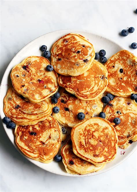 Thick And Fluffy Blueberry Pancakes Little Vienna