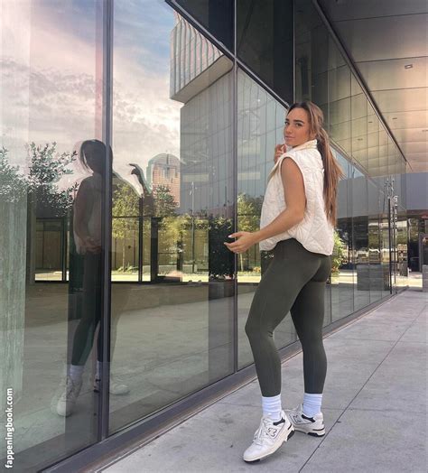 Kylie Holbeck Kylieholbeck Nude OnlyFans Leaks Fappening FappeningBook