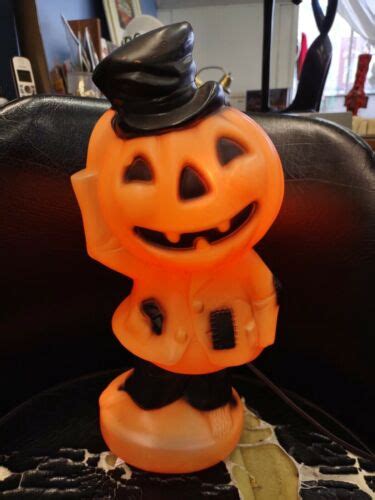 Vintage 1969 Empire Halloween Pumpkin W Top Hat Plastic Lighted Blow