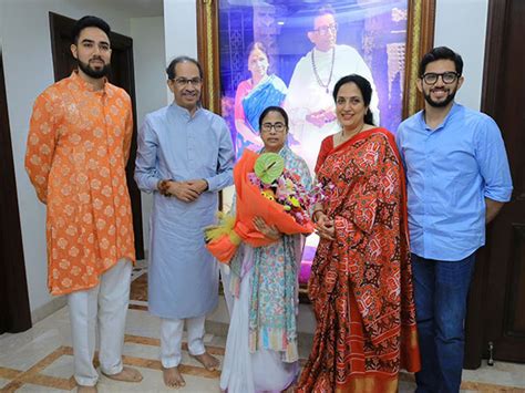 West Bengal Cm Meets Uddhav Thackeray Sharad Pawar In Mumbai Pledges