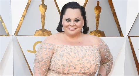 Greatest Showmans Keala Settle Looks So Glam At Oscars