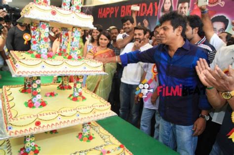 Shiva Rajkumar 53rd Birthday Celebration Photos Filmibeat