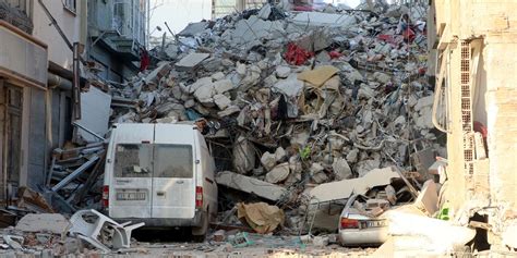 Depremde cenin pozisyonu daha çok hayat kurtarıyor