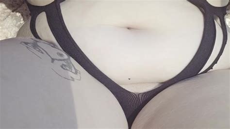 Sexy young milf plays with herself Vidéos Porno Gratuites YouPorn Français